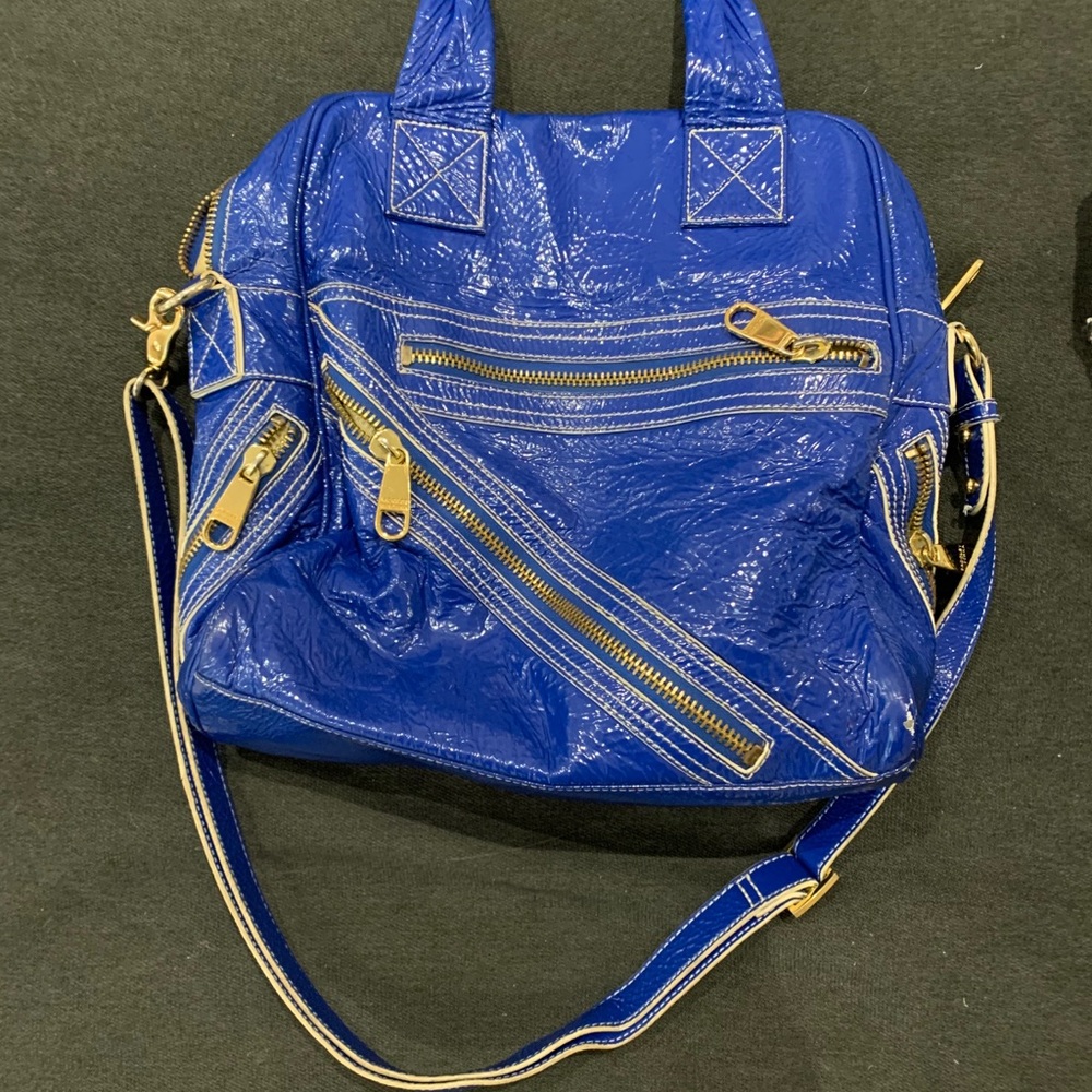 🔥🔥🔥 HOST PIC 🔥🔥🔥 Authentic BADGLEY MISCHKA  patent leather BAG